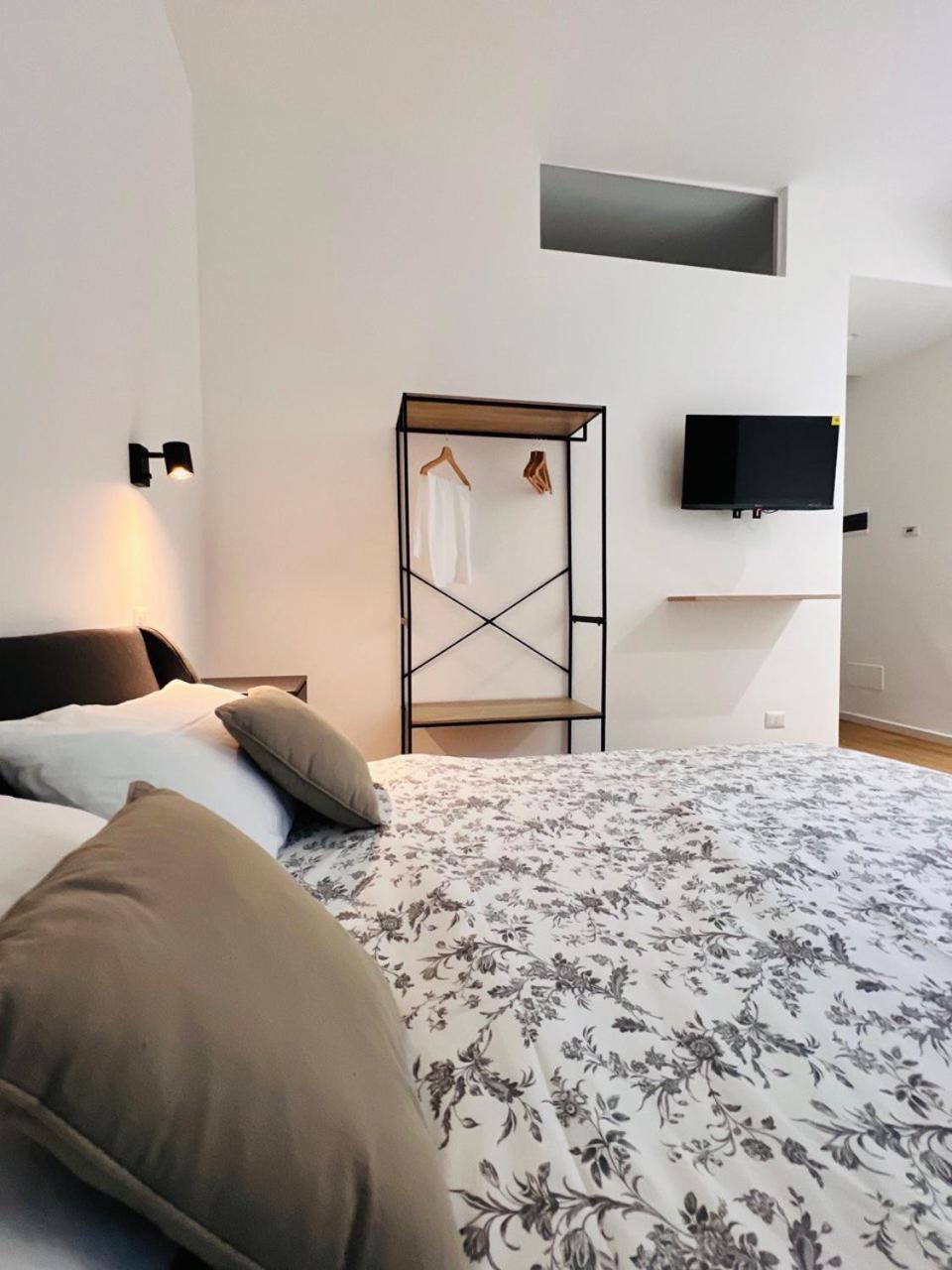 Finella Charming Rooms Bari Luaran gambar