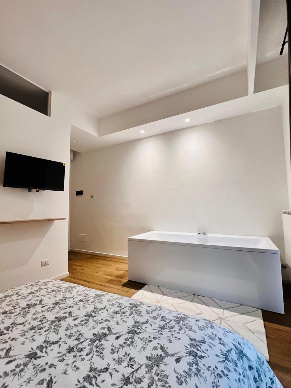 Finella Charming Rooms Bari Luaran gambar